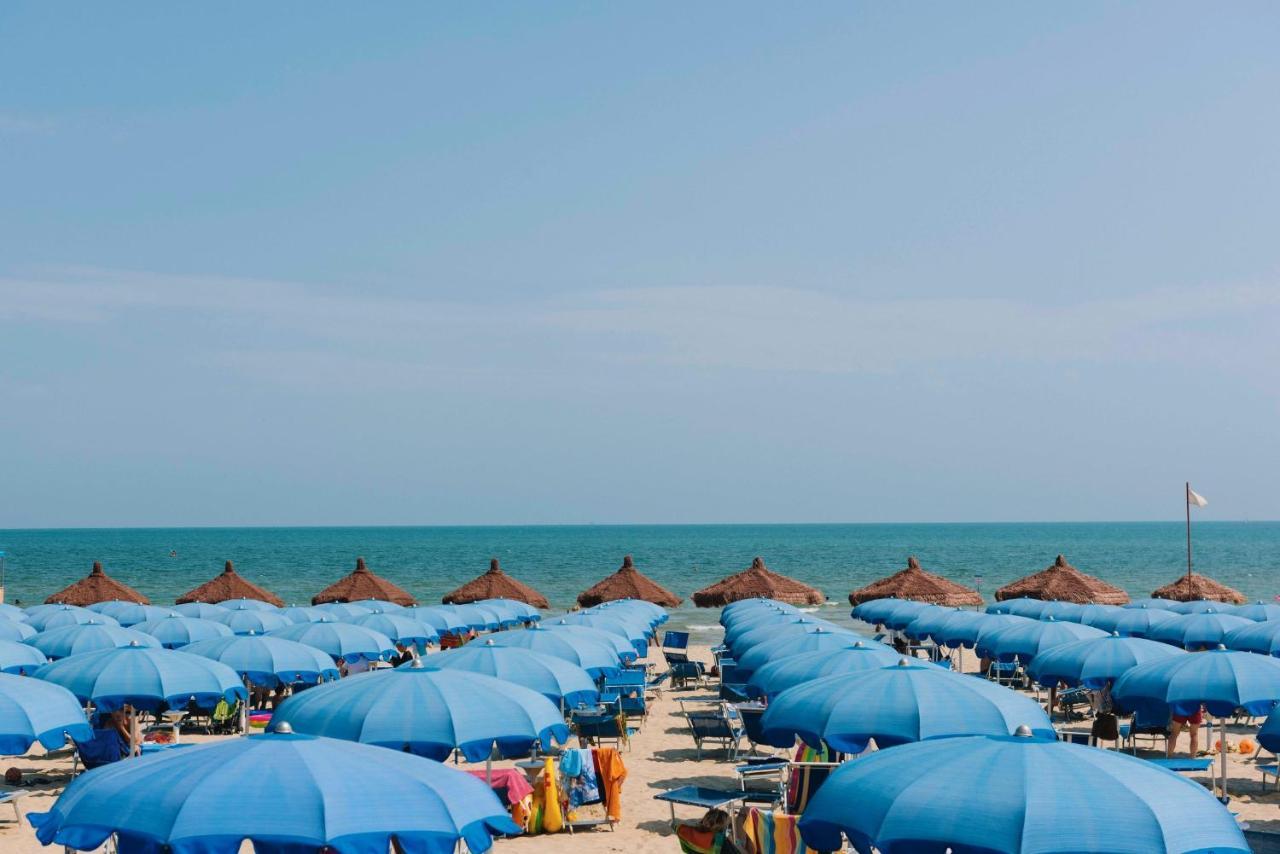 Seapark Spa Resort 길라노바리도 외부 사진