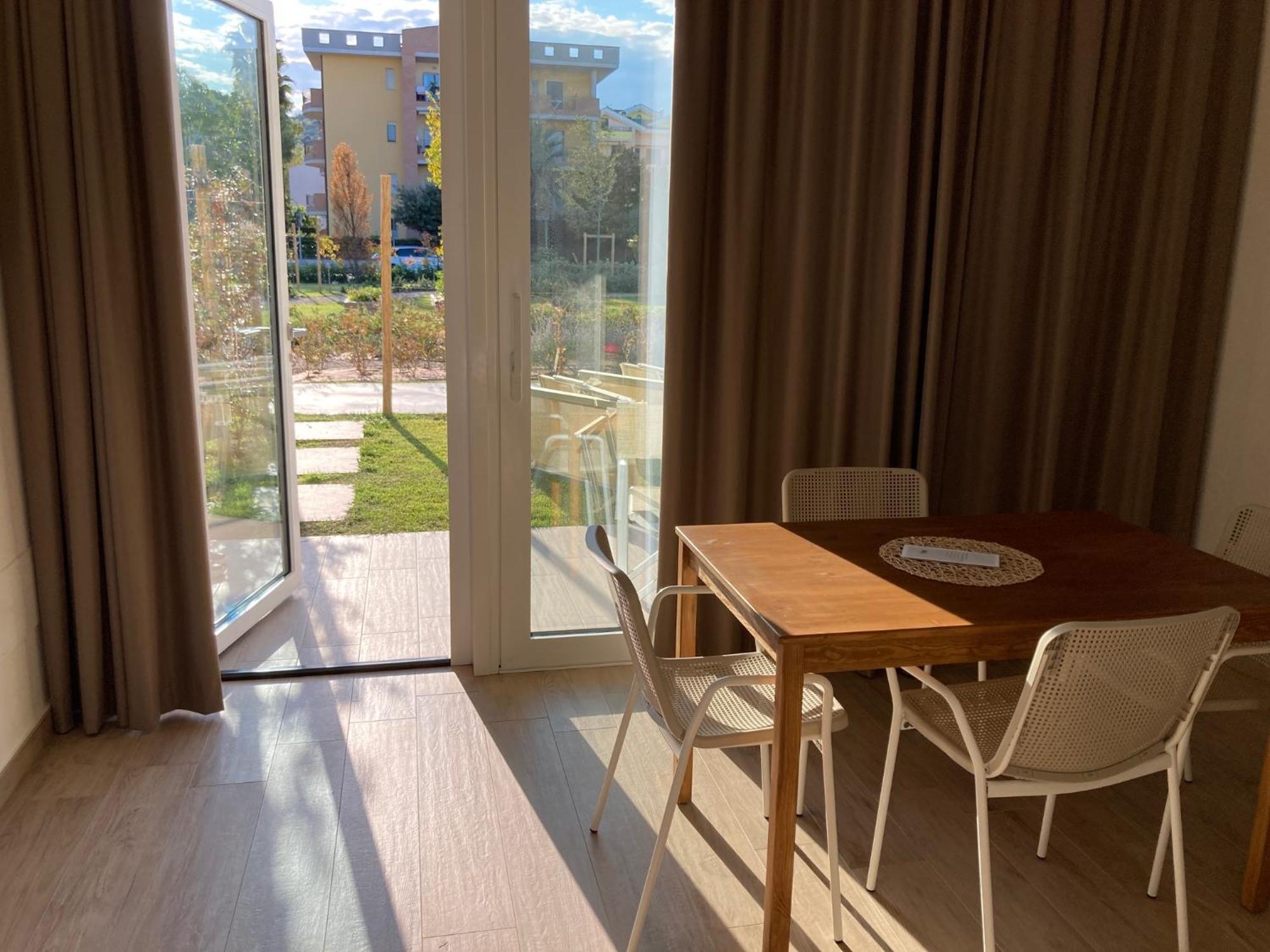 Seapark Spa Resort 길라노바리도 외부 사진